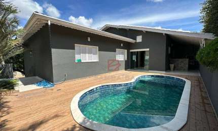 Casa com 3 dormitórios, 220 m² - venda por R$ 1.300.000,00 ou aluguel por R$ 7.000,00/mês - Residencial Euroville - Bragança Paulista/SP