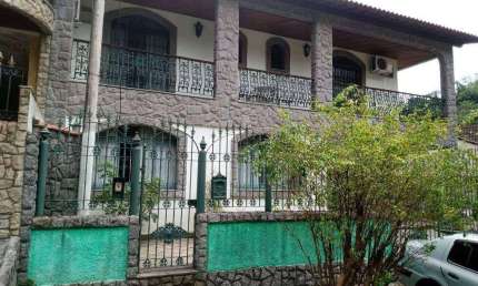 Casa com 5 dormitórios à venda, 283 m² por R$ 1.050.000,00 - Vila Valqueire - Rio de Janeiro/RJ