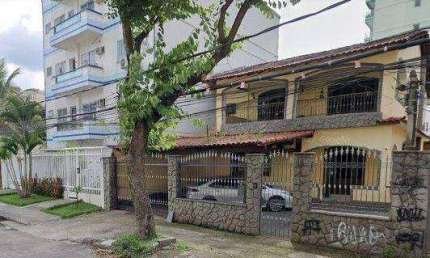 Casa com 4 quartos à venda, 231 m² por R$ 850.000 - Vila Valqueire - Rio de Janeiro/RJ