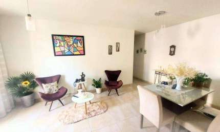 Apartamento com 3 dormitórios à venda, 70 m² por R$ 320.000,00 - Vila Valqueire - Rio de Janeiro/RJ