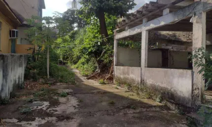 Terreno à venda, 550 m² por R$ 335.000,00 - Bento Ribeiro - Rio de Janeiro/RJ