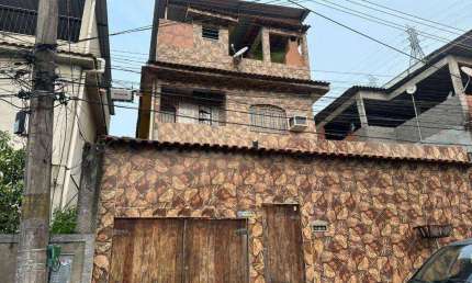 Casa com 4 quartos à venda, 100 m² por R$ 299.000 - Realengo - Rio de Janeiro/RJ