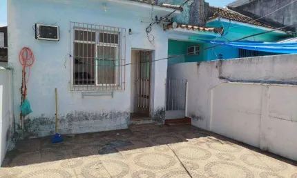 Casa com 2 dormitórios à venda, 70 m² por R$ 195.000,00 - Bento Ribeiro - Rio de Janeiro/RJ
