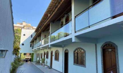 Casa com 2 dormitórios à venda, 120 m² por R$ 397.000,00 - Vila Valqueire - Rio de Janeiro/RJ