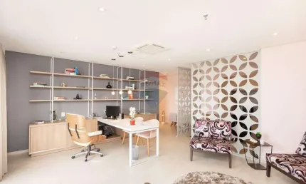 Sala comercial reformada na Vila Clementino, 42m², 500m do metrô, 1 vaga, pronta para trabalhar!