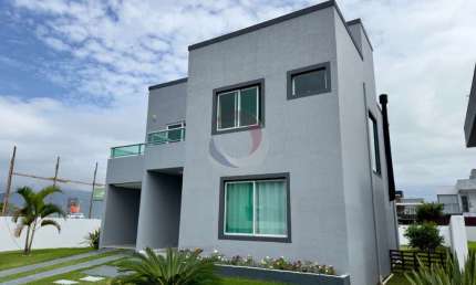 Casa em condomínio fechado com 3 quartos para alugar na Aparício Ramos da Silva, 110, Campeche, Florianópolis por R$ 11.900