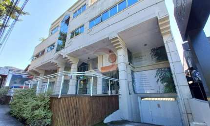 Ponto comercial para alugar na Avenida Afonso Delambert Neto, 619, Lagoa da Conceição, Florianópolis por R$ 6.100