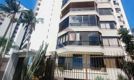 Apartamento com 3 quartos para alugar na Avenida Governador Irineu Bornhausen, 3660, Agronômica, Florianópolis por R$ 8.000