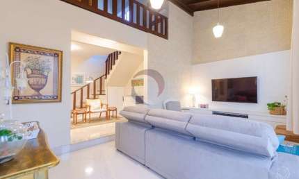 Casa com 4 quartos para alugar na Rua Baraúna, 54, Parque São Jorge, Florianópolis por R$ 16.000