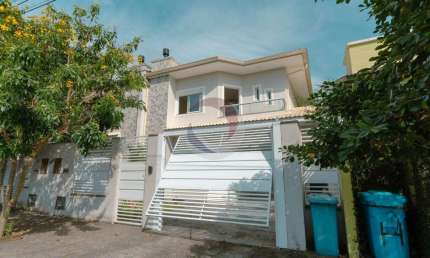 Casa com 3 quartos para alugar na Rua do Farol, 506, Campeche, Florianópolis por R$ 8.800