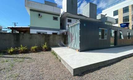 Casa com 1 quarto para alugar na Valdecir Izidro da Silveira, 1, Alto Ribeirão, Florianópolis por R$ 2.500