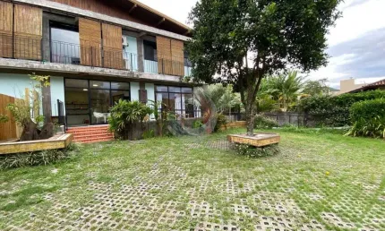 Casa comercial para alugar na Rodovia Doutor Antônio Luiz Moura Gonzaga, 3141, Rio Tavares, Florianópolis por R$ 15.000