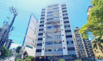 Apartamento com 2 quartos para alugar na Avenida Jornalista Rubens de Arruda Ramos, 2784, Centro, Florianópolis por R$ 4.980