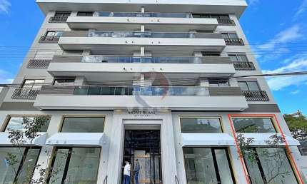 Cobertura com 3 quartos para alugar na Rua dos Cambuatas, 45, Jurerê Internacional, Florianópolis por R$ 40.000
