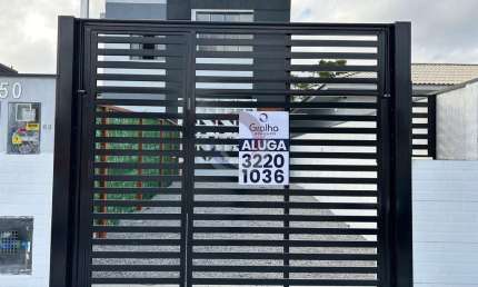 Casa com 3 quartos para alugar na Recanto do Beija Flor, 250, Campeche, Florianópolis por R$ 5.800
