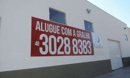 Barracão / Galpão / Depósito para alugar na KILIANO HAMMES, 2581, Potecas, São José por R$ 4.800