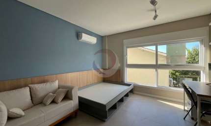 Apartamento com 1 quarto para alugar na Rua Júlio D'Acia Barreto, 161, Carvoeira, Florianópolis por R$ 3.000