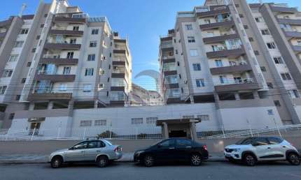Apartamento com 2 quartos para alugar na Rua Kurt Rantour, 330, Capoeiras, Florianópolis por R$ 2.700