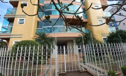 Cobertura com 4 quartos para alugar na Avenida Afonso Delambert Neto, 926, Lagoa da Conceição, Florianópolis por R$ 11.900