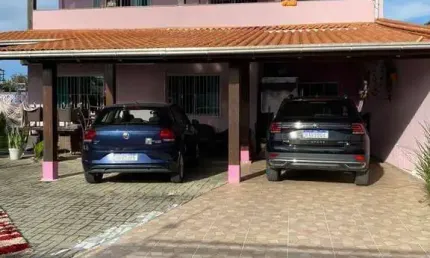 Casa espaçosa em dois terrenos proxima ao mar em penha. oportunidade