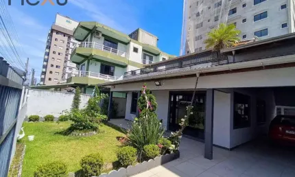 Casa com 4 dormitórios à venda, 305 m² por r$ 1.300.000,00 - centro - navegantes/sc