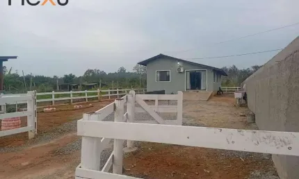 Sua casa de campo em piçarras: tranquilidade e conforto nos medeirinhos!