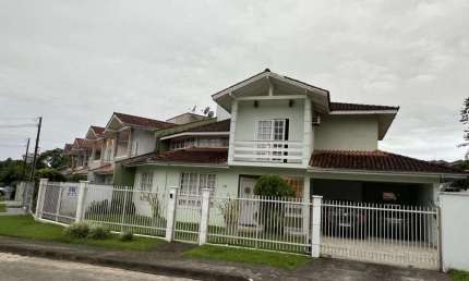CASA no SANTO ANTÔNIO com 4 quartos para VENDA, 198 m²