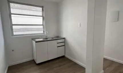 APARTAMENTO no CENTRO com 1 quartos para LOCAÇÃO, 50 m²