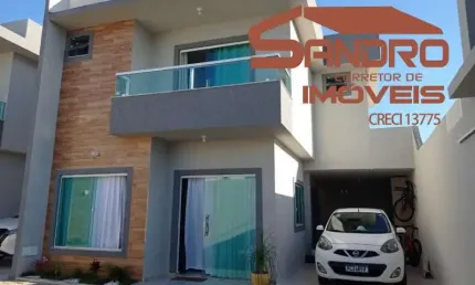Casa com 3 quartos à venda no Centro, Lauro de Freitas  por R$ 630.000