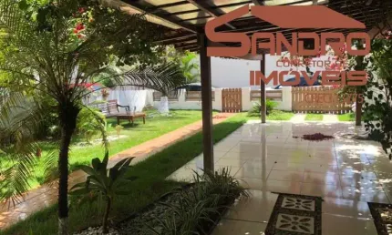 Casa em condomínio fechado com 4 quartos à venda no Buraquinho, Lauro de Freitas  por R$ 850.000