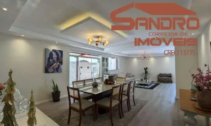 Casa com 5 quartos à venda no Centro, Lauro de Freitas  por R$ 1.290.000