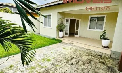 Casa com 3 quartos à venda no Buraquinho, Lauro de Freitas  por R$ 870.000