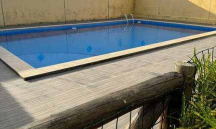 Casa em condomínio fechado com 2 quartos à venda no Abrantes, Camaçari  por R$ 390.000