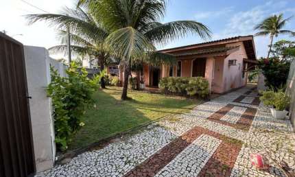 Casa em condomínio fechado com 4 quartos à venda no Stella Maris, Salvador  por R$ 1.150.000