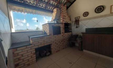 Casa em condomínio fechado com 3 quartos à venda na Praia do Flamengo, Salvador  por R$ 650.000