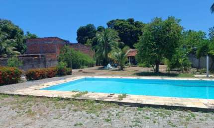 Terreno à venda na Vila Praiana, Lauro de Freitas  por R$ 2.500.000