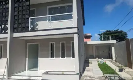 Casa em condomínio fechado com 3 quartos à venda no Ipitanga, Lauro de Freitas  por R$ 520.000