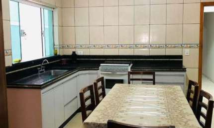 Casa com 4 dormitórios à venda, 235 m² por R$ 750.000,00 - Vila Dainese - Americana/SP