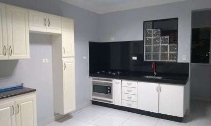 Apartamento com 2 dormitórios à venda, 77 m² por R$ 300.000,00 - Vila Cordenonsi - Americana/SP