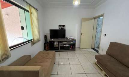 Sobrado com 4 dormitórios à venda, 270 m² por R$ 480.000,00 - Jardim Nossa Senhora de Fátima - Nova Odessa/SP