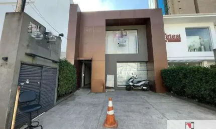Ponto comercial para alugar na Rua Professor João Brito, 41, Vila Olímpia, São Paulo