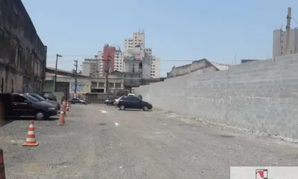 Terreno bem localizado  para venda na Liberdade - 1.471 m² -