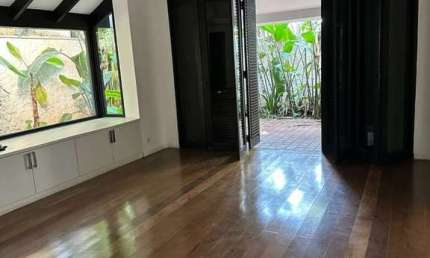 Casa  para locação na Vila Nova Conceição, 5 dormitórios