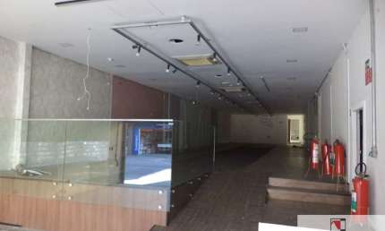 Loja para locação no Itaim Bibi - 250 m²  salão + 250 m² subsolo