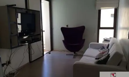 Apartamento para venda ou locação em Moema, 1 dormitório.