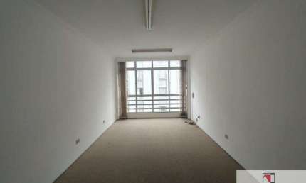 Conjunto comercial para locação no Centro com 33 m ²