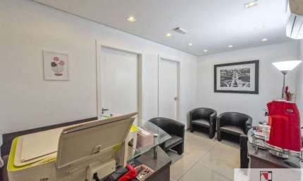 Sala comercial para venda ou locação em Cerqueira Cesar