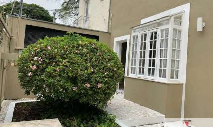 Vendo/Alugo Imóvel Comercial/Residencial no Jardim Paulistano