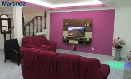 Casa com 3 dormitórios à venda, 350 m² por R$ 615.000,00 - Jardim Utinga - Santo André/SP