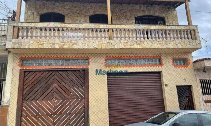 Sobrado com 4 dormitórios à venda, 345 m² por R$ 1.050.000,00 - Vila Tolstoi - São Paulo/SP